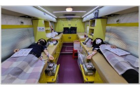[photo] 헌혈중인 순천효산고등학교 조리과 2학년3반  조…