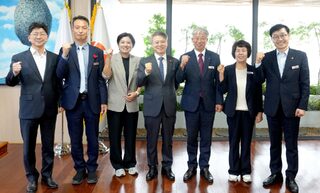 진보당 특별시의원 5인과 민형배 시장은 정책간담회를 통해, "민형배 시장이 농어촌기본소득 2027년 전면 도입 적극 추진하겠다."라고 밝힌것으로 알려졌다.