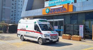 순천시(시장 손훈모)가 시민이 지역에서 신속하고 안정적으로 치료받을 수 있도록 소아·응급·심뇌혈관·재활·의료돌봄을 연계한 ‘365일 안심 공공의료체계’ 구축에 나선다.