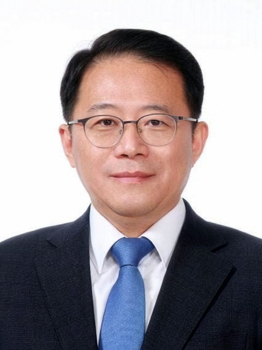 전남광주통합특별시는 초대 산업경제부시장으로 강명수 전 한국표준협회장을 임명했다